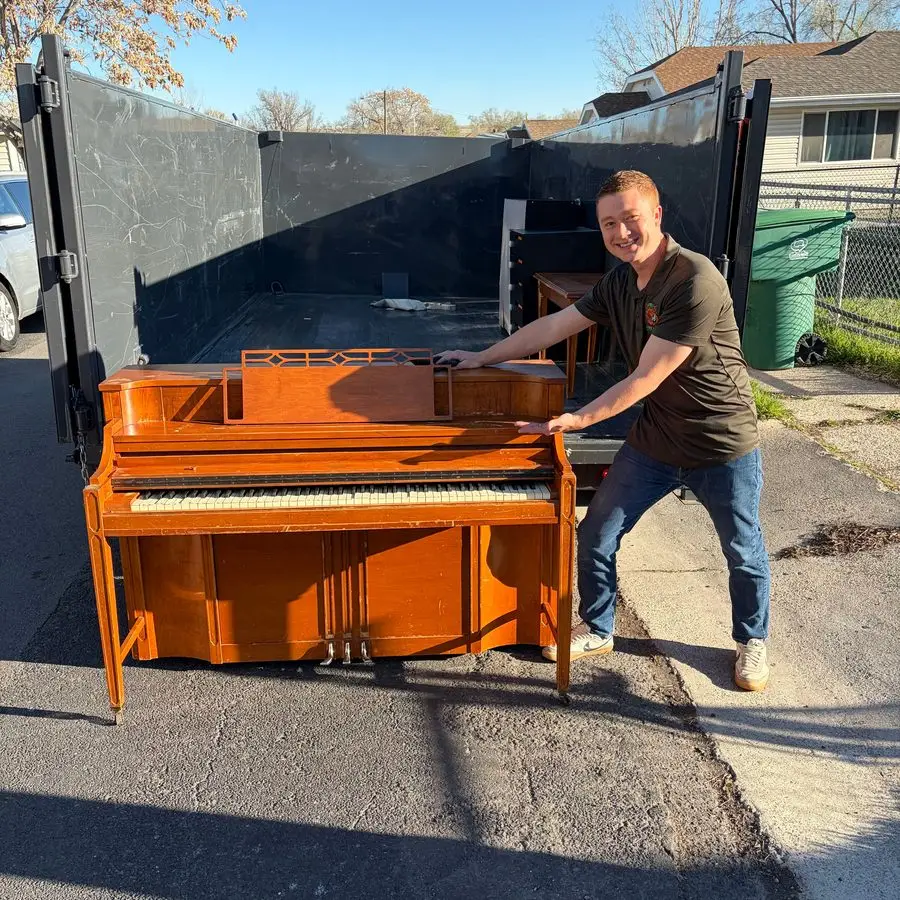 South Jordan estate cleanout piano removal by Junk Hogs